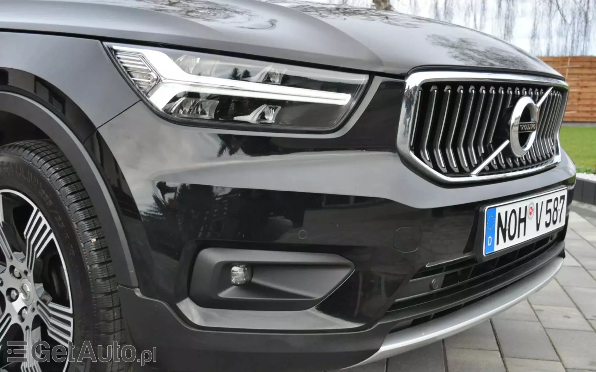 VOLVO XC 40 D3 AWD Momentum Pro