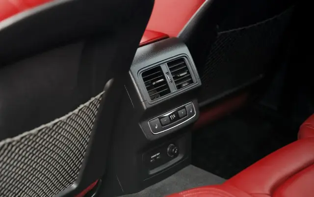 AUDI SQ5 Sportback Ver-3-0-tfsi-quattro-tiptronic