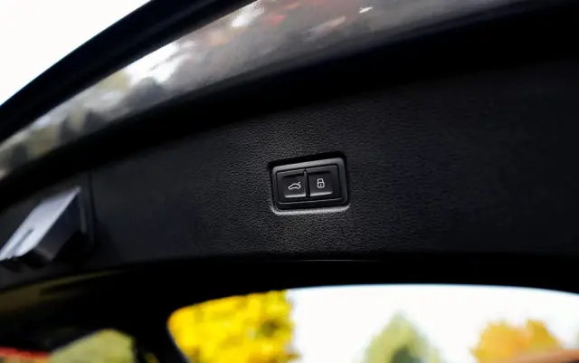 AUDI SQ5 Sportback Ver-3-0-tfsi-quattro-tiptronic