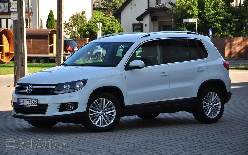 VOLKSWAGEN Tiguan 2.0 TDI DPF BlueMotion Technology Cup Sport & Style