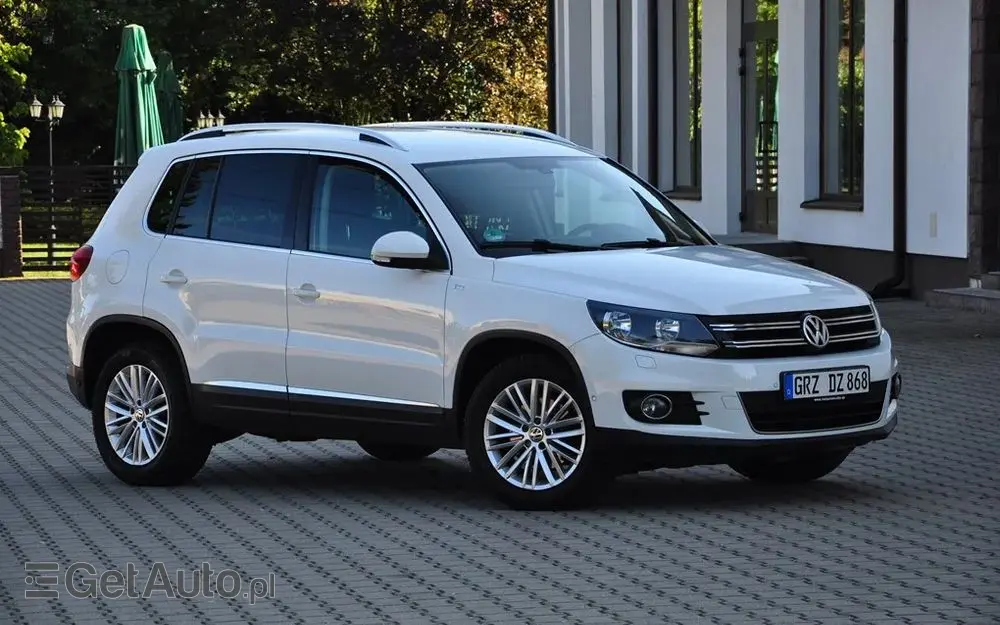 VOLKSWAGEN Tiguan 2.0 TDI DPF BlueMotion Technology Cup Sport & Style