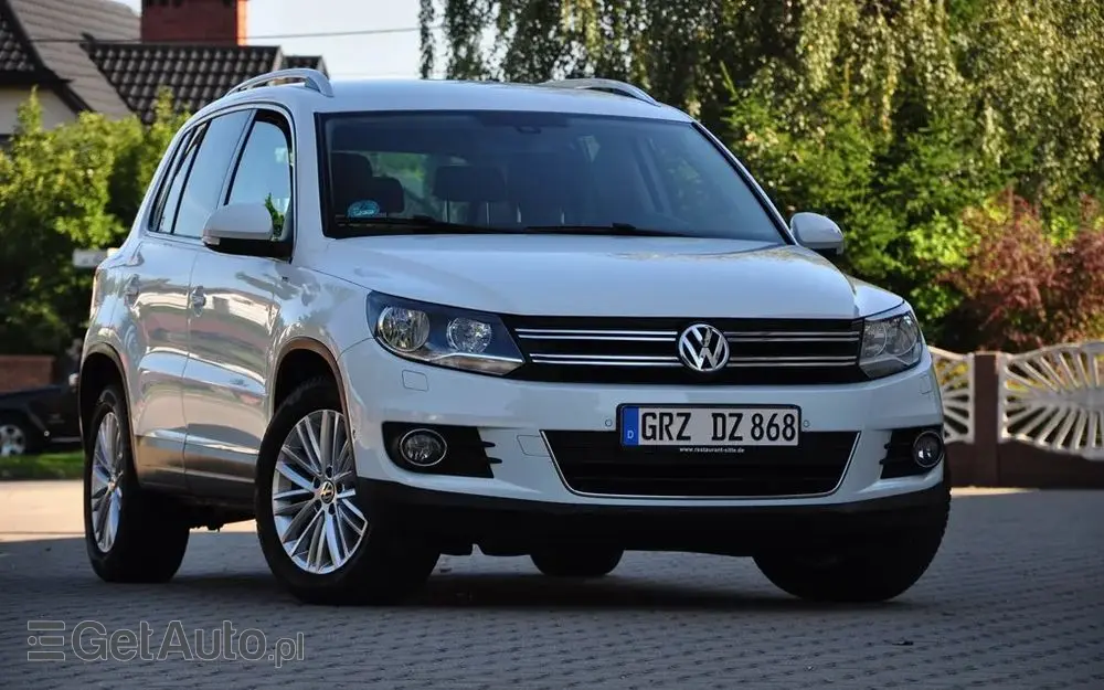 VOLKSWAGEN Tiguan 2.0 TDI DPF BlueMotion Technology Cup Sport & Style