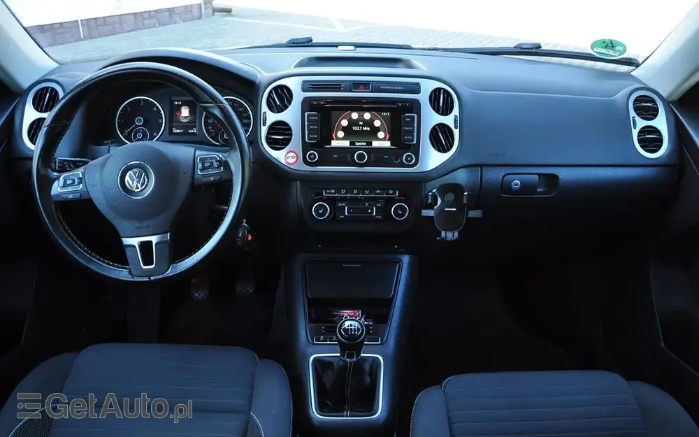 VOLKSWAGEN Tiguan 2.0 TDI DPF BlueMotion Technology Cup Sport & Style