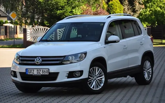 VOLKSWAGEN Tiguan 2.0 TDI DPF BlueMotion Technology Cup Sport & Style