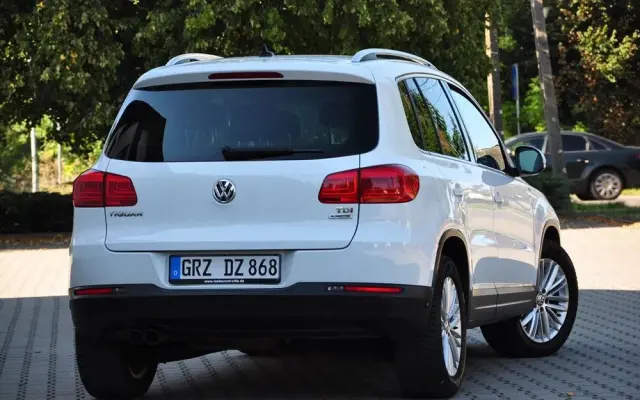 VOLKSWAGEN Tiguan 2.0 TDI DPF BlueMotion Technology Cup Sport & Style