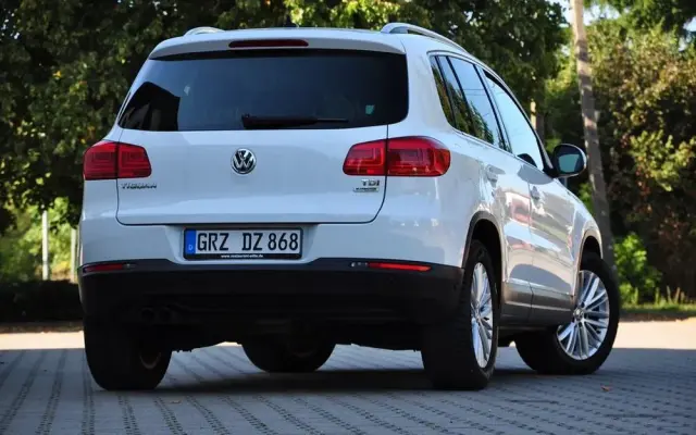 VOLKSWAGEN Tiguan 2.0 TDI DPF BlueMotion Technology Cup Sport & Style