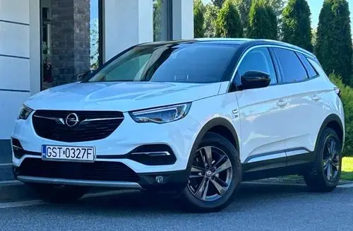 OPEL Grandland 