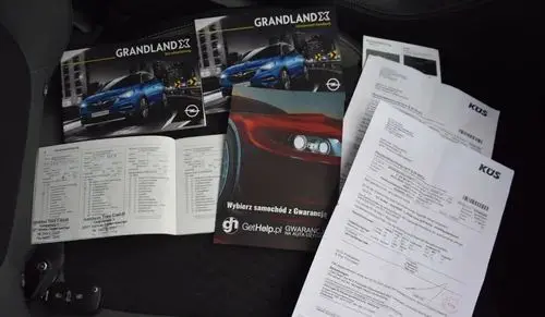 OPEL Grandland 