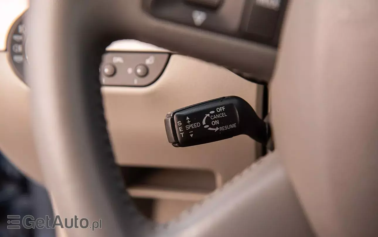 AUDI A4 Avant 2.0 TDI DPF S line Sportpaket (plus)