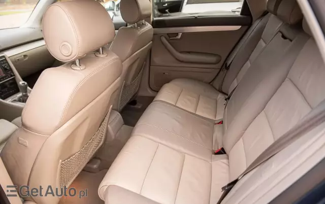 AUDI A4 Avant 2.0 TDI DPF S line Sportpaket (plus)