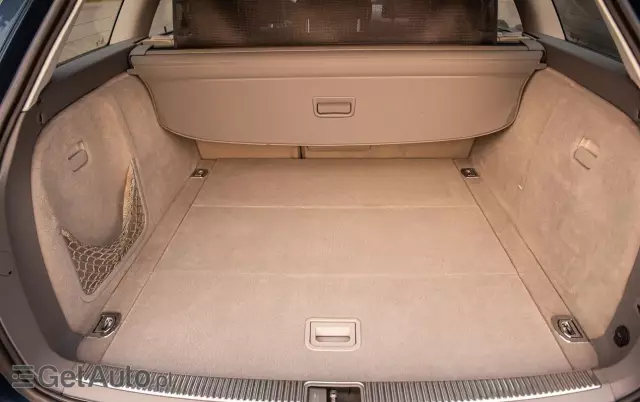 AUDI A4 Avant 2.0 TDI DPF S line Sportpaket (plus)