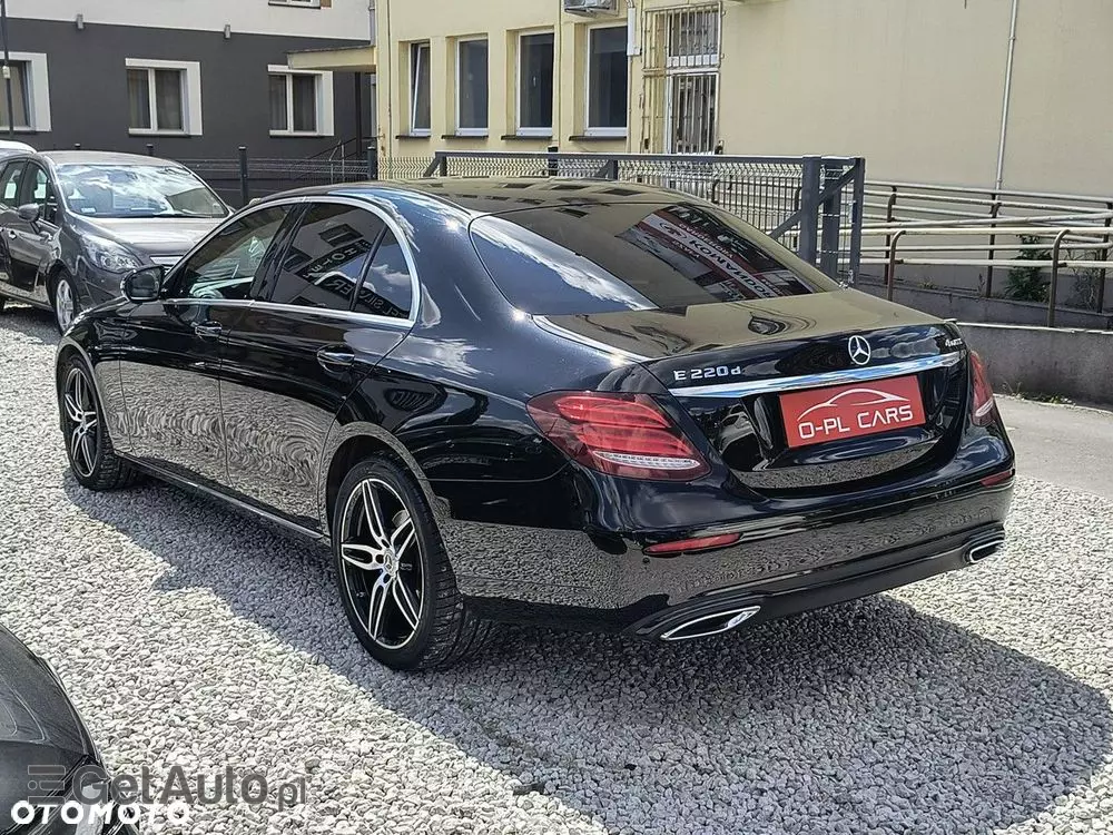 MERCEDES-BENZ Klasa E 