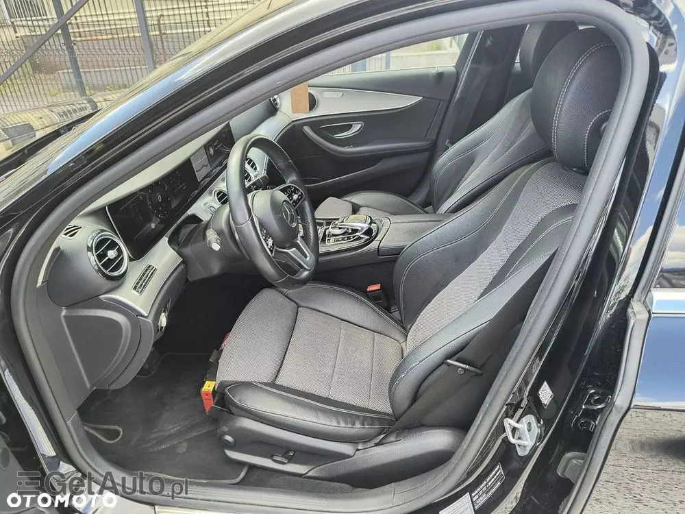 MERCEDES-BENZ Klasa E 