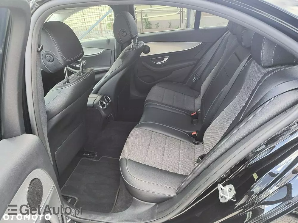 MERCEDES-BENZ Klasa E 