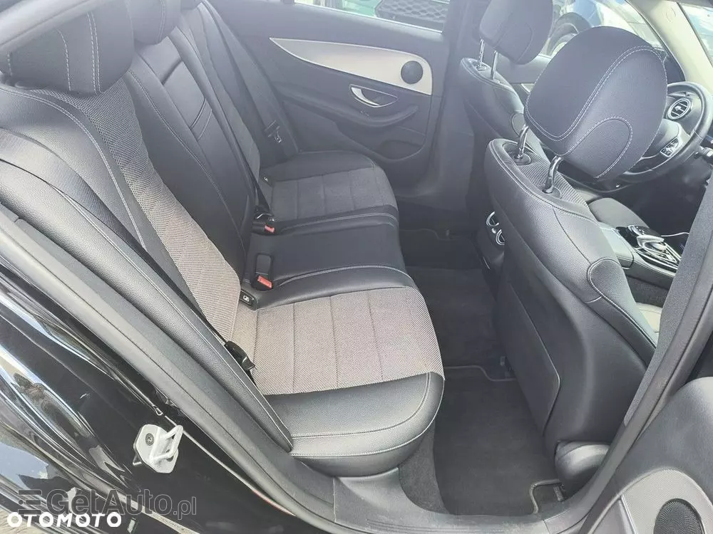 MERCEDES-BENZ Klasa E 