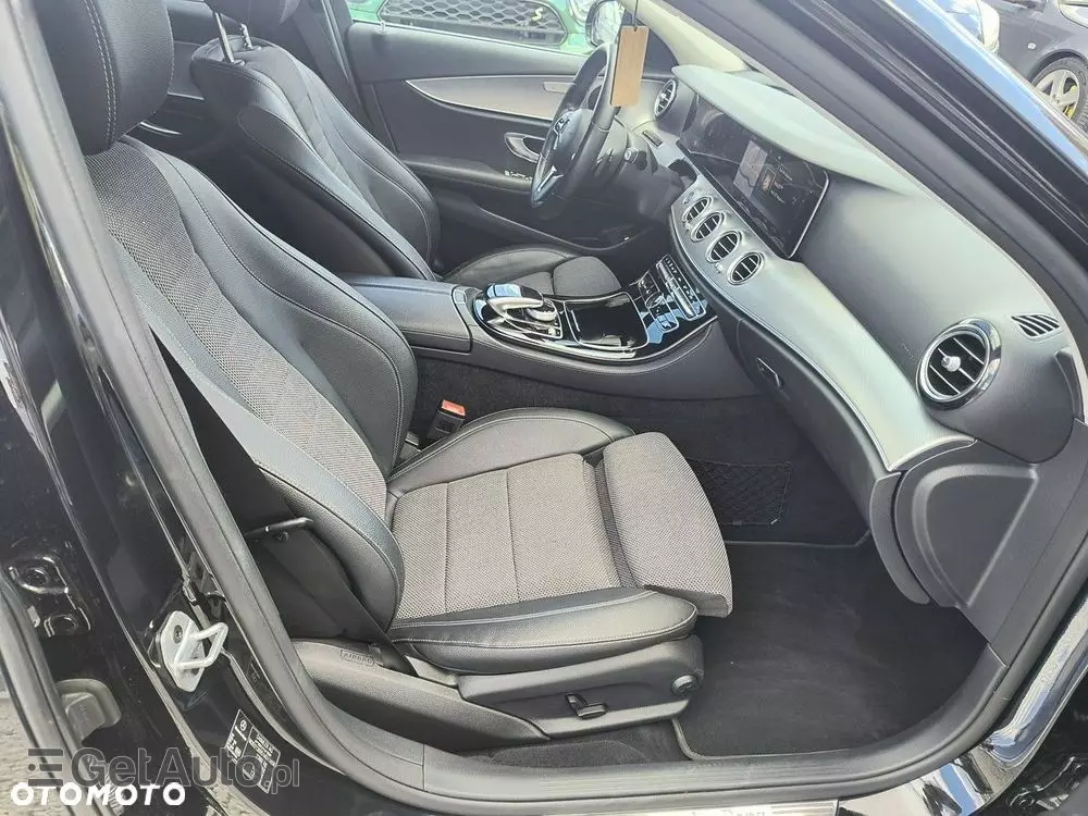 MERCEDES-BENZ Klasa E 