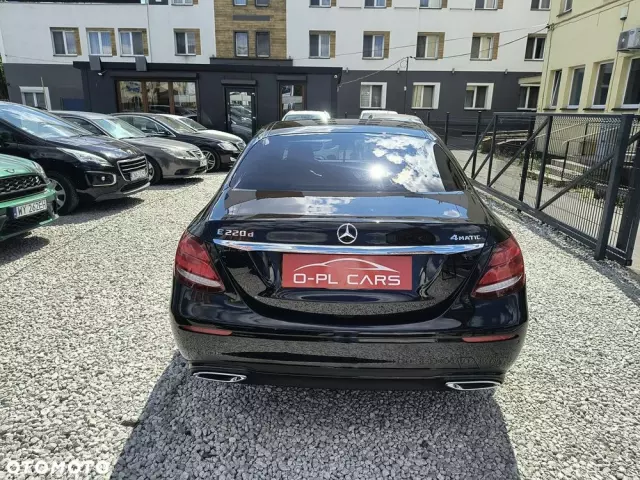 MERCEDES-BENZ Klasa E 