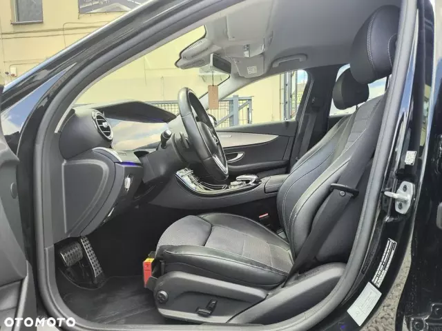 MERCEDES-BENZ Klasa E 