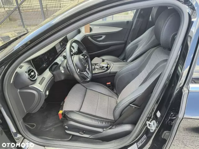 MERCEDES-BENZ Klasa E 