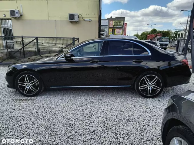 MERCEDES-BENZ Klasa E 