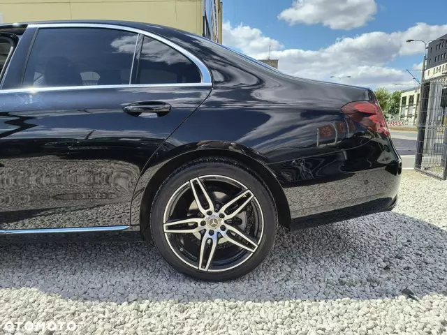 MERCEDES-BENZ Klasa E 