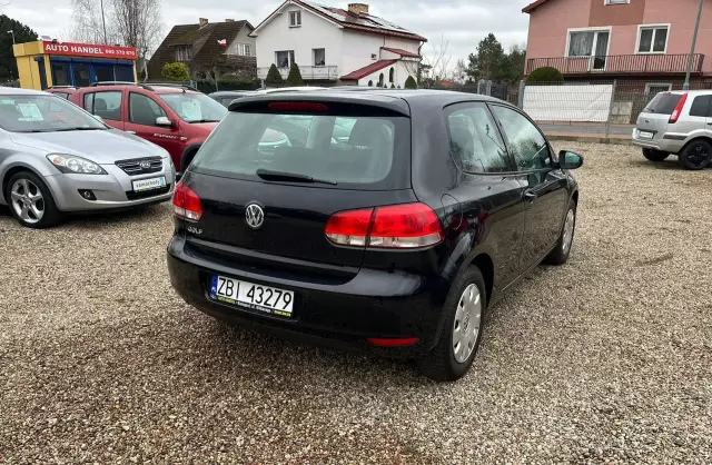 VOLKSWAGEN Golf 1.4 (80 KM)