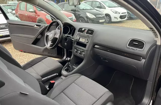 VOLKSWAGEN Golf 1.4 (80 KM)