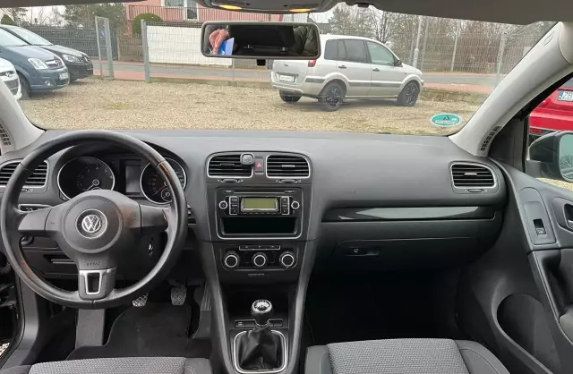 VOLKSWAGEN Golf 1.4 (80 KM)