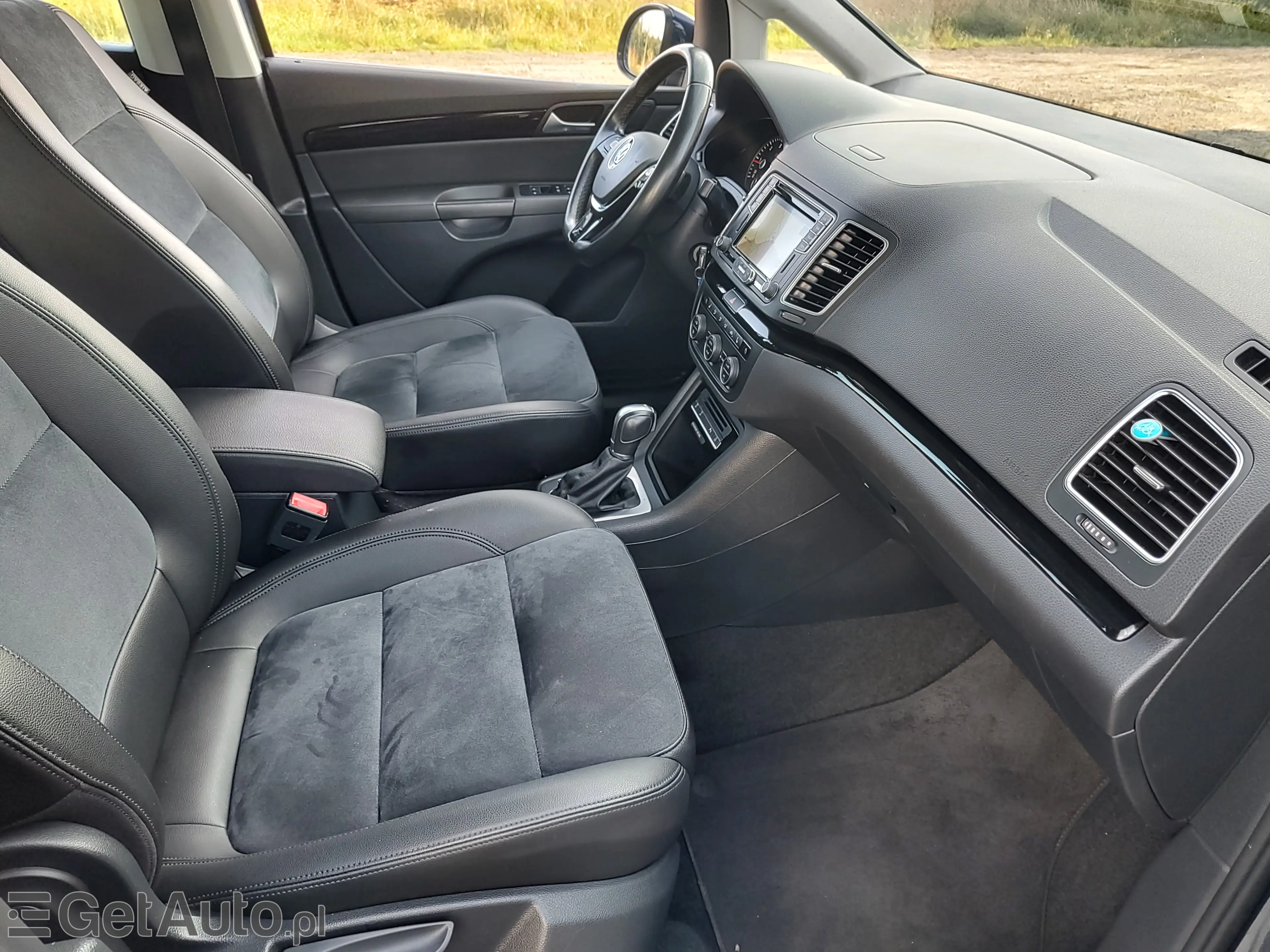 VOLKSWAGEN Sharan Highline DSG