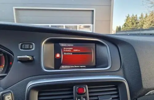 VOLVO V40 Cross Country 