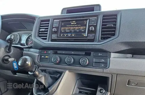 VOLKSWAGEN Crafter 