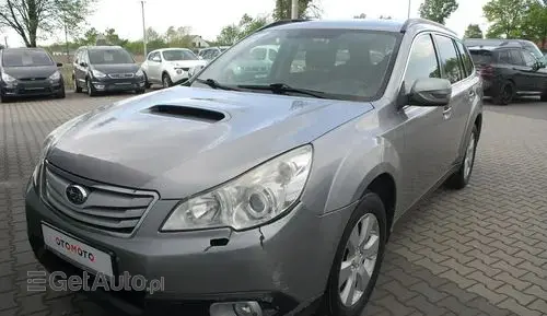 SUBARU Outback 