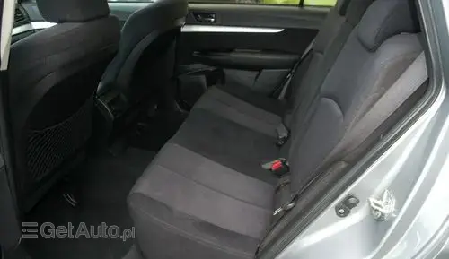 SUBARU Outback 