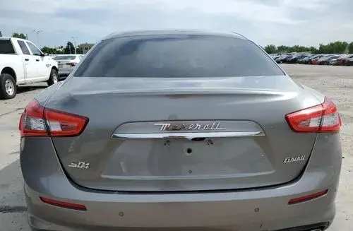MASERATI Ghibli 