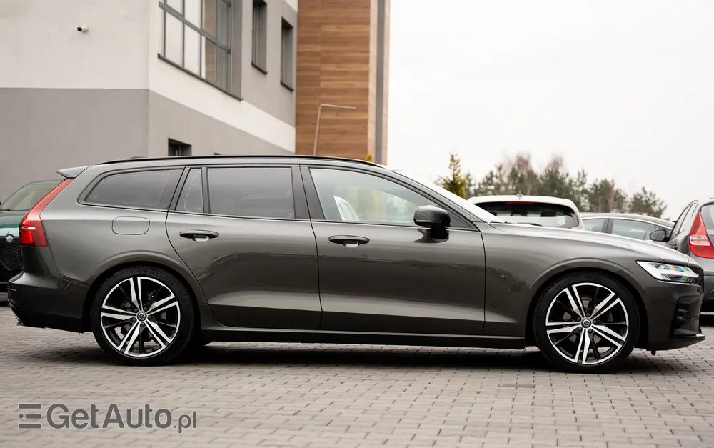 VOLVO V60 B4 B Geartronic RDesign