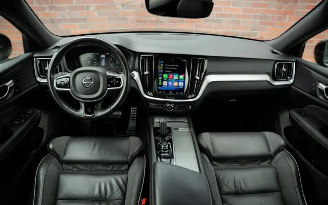 VOLVO V60 B4 B Geartronic RDesign