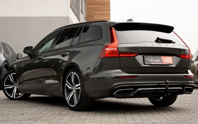 VOLVO V60 B4 B Geartronic RDesign