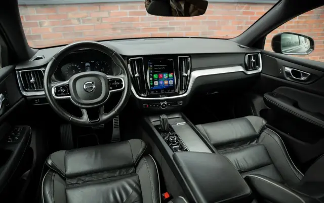 VOLVO V60 B4 B Geartronic RDesign