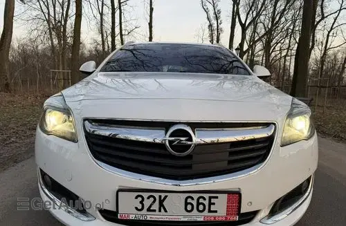OPEL Insignia 