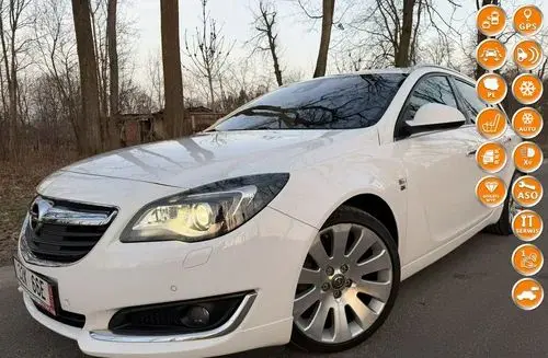 OPEL Insignia 
