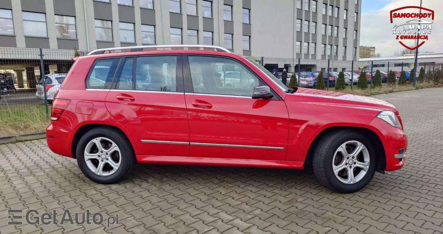 MERCEDES-BENZ GLK 220 CDI (BlueEFFICIENCY)