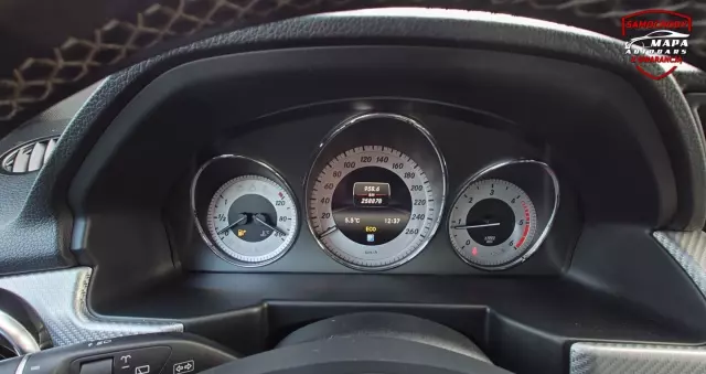 MERCEDES-BENZ GLK 220 CDI (BlueEFFICIENCY)