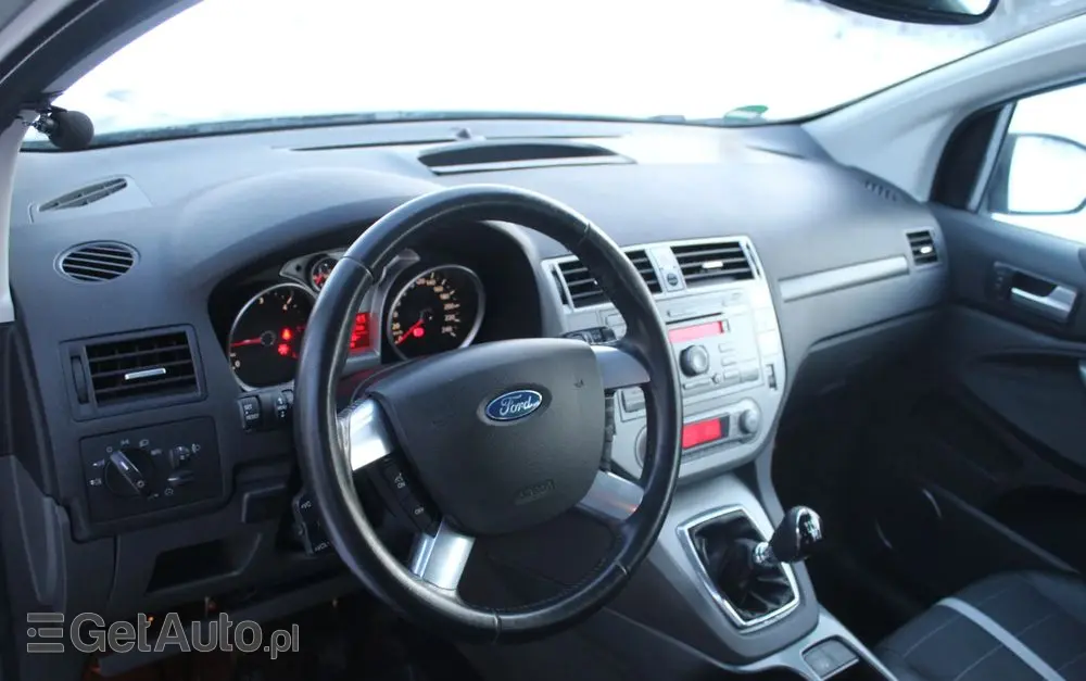 FORD Kuga 2.0 TDCi 4x4 Titanium