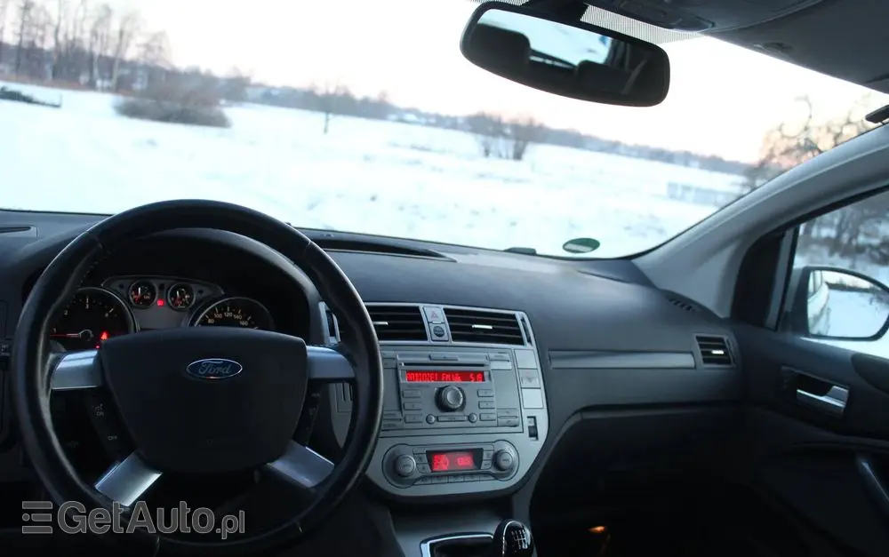 FORD Kuga 2.0 TDCi 4x4 Titanium