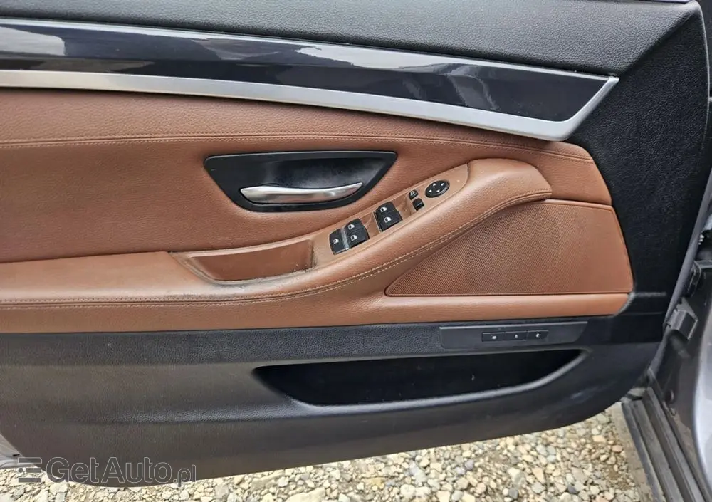 BMW Seria 5 530d Blue Performance Sport-Aut
