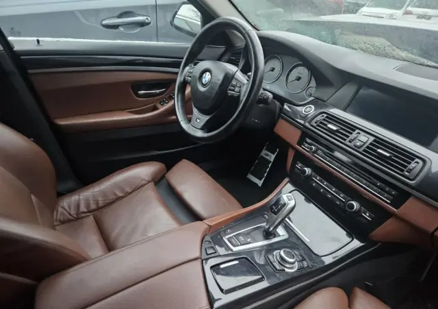 BMW Seria 5 530d Blue Performance Sport-Aut