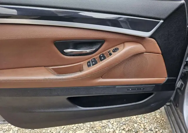 BMW Seria 5 530d Blue Performance Sport-Aut
