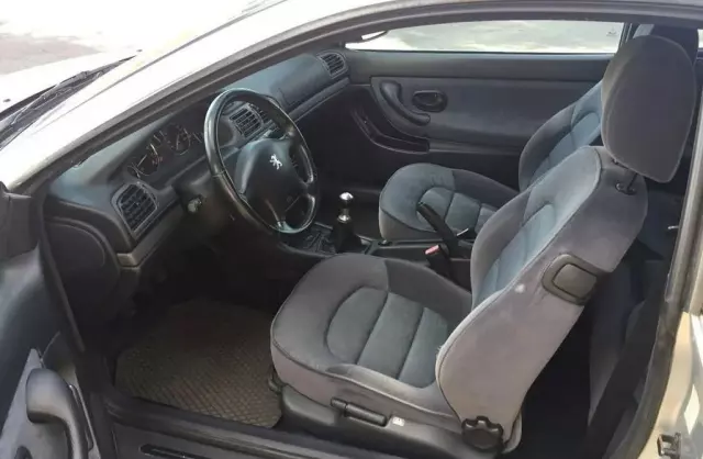 PEUGEOT 406 