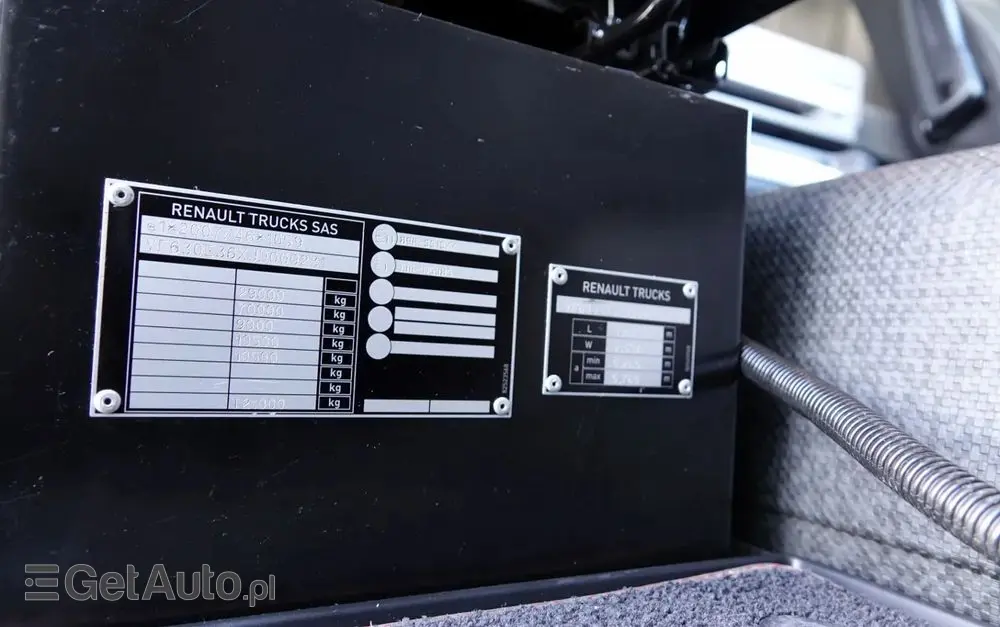RENAULT C 520  / 6x4 / HYDRAULIKA / RETARDER /  KLIMA POSTOJOWA / 3 OSIOWY CIĄGNIK SIODŁOWY / DMC: 100 000 KG !! / BOGATE WYPOSAŻENIE 