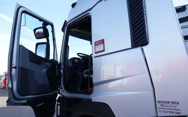 RENAULT C 520  / 6x4 / HYDRAULIKA / RETARDER /  KLIMA POSTOJOWA / 3 OSIOWY CIĄGNIK SIODŁOWY / DMC: 100 000 KG !! / BOGATE WYPOSAŻENIE 